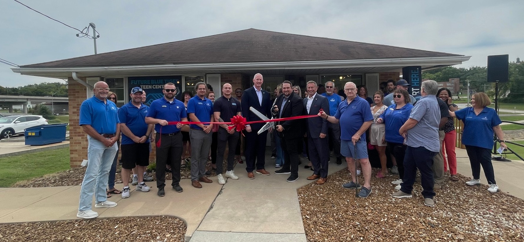  A ribbon-cutting ceremony on September 3, 2024, honored the grand opening of the Future Blue Tiger Teen Center, a partnership of Lincoln University of Missouri and the Boys & Girls Club of Jefferson City. (photo credit: Jefferson City Area Chamber of Commerce)