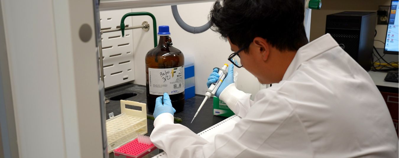 A student working in a lab classroom